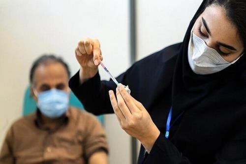 کمتر از 65 میلیون ایرانی فقط یک دوز واکسن کرونا تزریق کرده اند