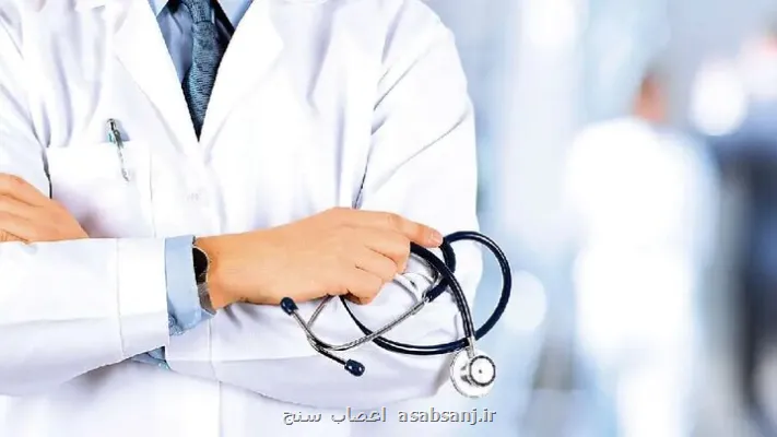 پشت نظام ایستاده ایم